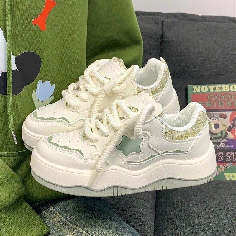 Platform White Shoes Women's 2025 New Breathable Spring and Autumn Super Fire Dad Shoes Versatile Sports Shoes Children