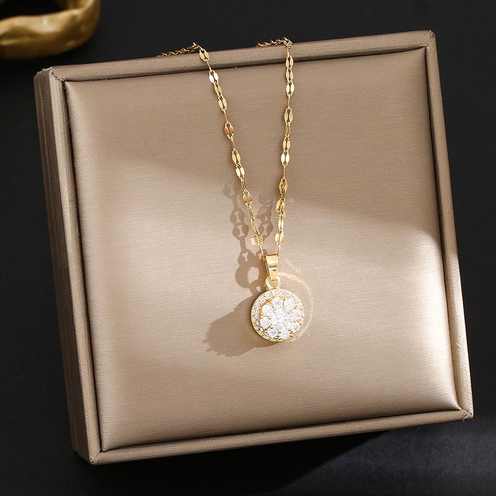 Rotatable Sunflower Pendant Necklace U Geometric Titanium Steel Light Luxury