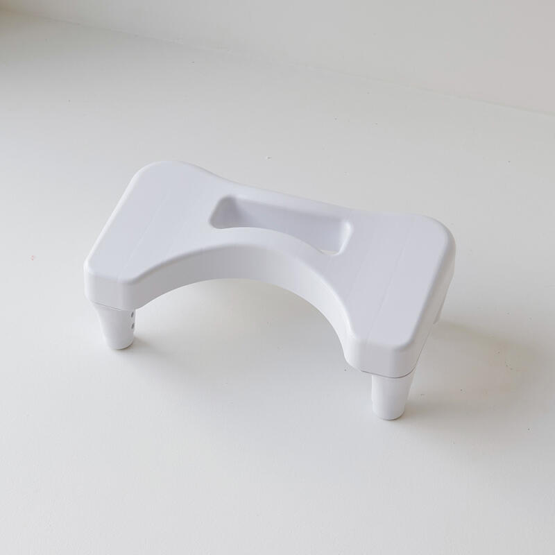 Регулируемая по высоте подставка для ног для унитаза