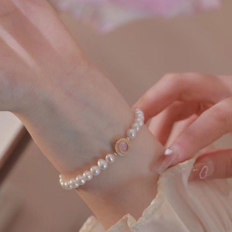 French Style Imitation Pearl Heart Bracelet Elegant Hand Jewelry Gift