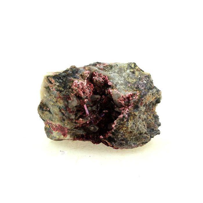 Pierres et Minéraux. Erythrite + Quartz. 259.0 ct. Bou Azzer Mine, Ouarzazate Province, Maroc.