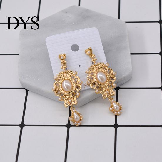 Pendant Earrings 1 Pair Dangle Royal Court Design Faux Pearl Geometric Pattern Classical Temperament Dress Up Ornamental Retro Baroque Stud