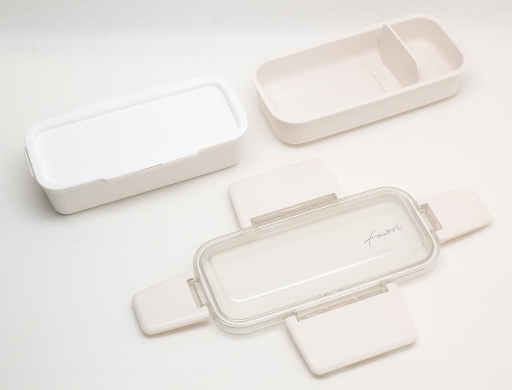 OSK DISH UP LUNCH Two-Tier Lunch Box, Beige [PCW-600S] Dishwasher and Microwave Safe with Dividers