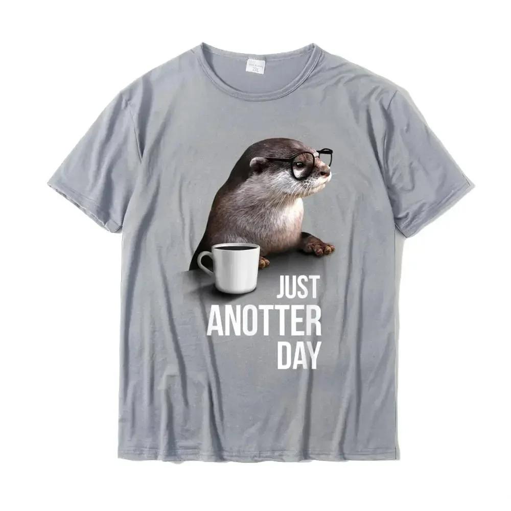 

Funny men s T-shirt T-shirt Casual Funny Otter T-shirt - Rust Anotter Day for Aesthetic Clothes Streetwear Casual Tops Tees S