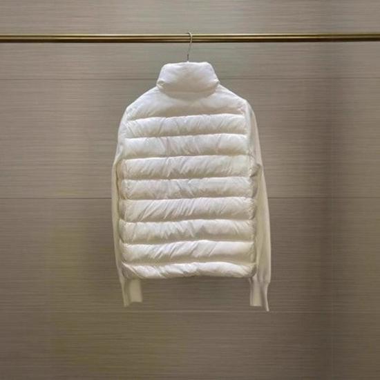 Leichte weiße Daunen-Strickjacke für Damen mit Stehkragen und Patchwork-Ärmelabzeichen