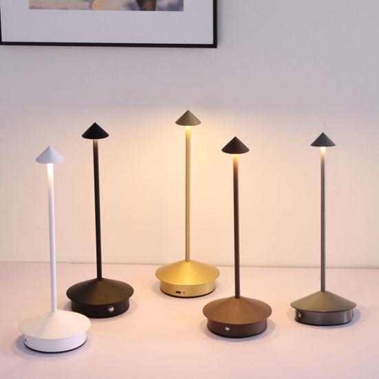 Metal Desk Lamp Touch Control Dimmable Flicker Free 3 Color Temperatures Rechargeable Indoor/Outdoor Wireless LED Table Lamp