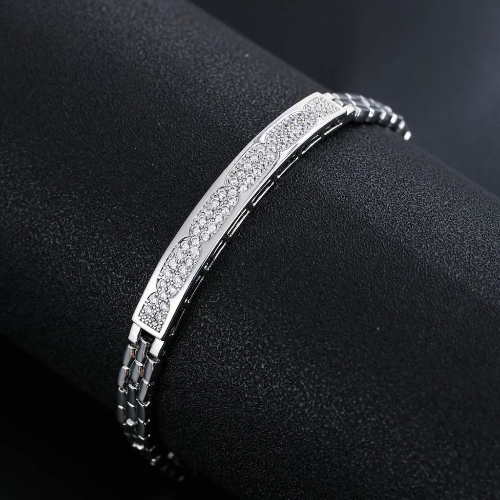 Fashionable Temperament, High-end Watch Strap Chain, Light Luxury Bracelet, Simple and Exquisite Bracelet
