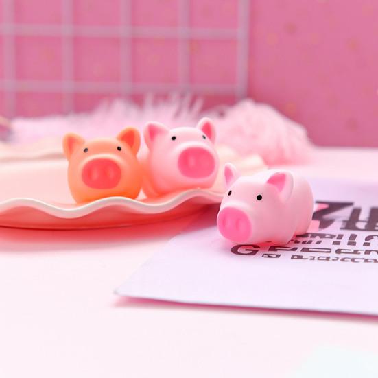 6Pcs Squeeze Toy, Pink Pig Shape Soft Sensory Toy, Medium Size Relaxation Squeeze Ball for Adult Hand Repeated Squeezing Stretching Relaxation Toy