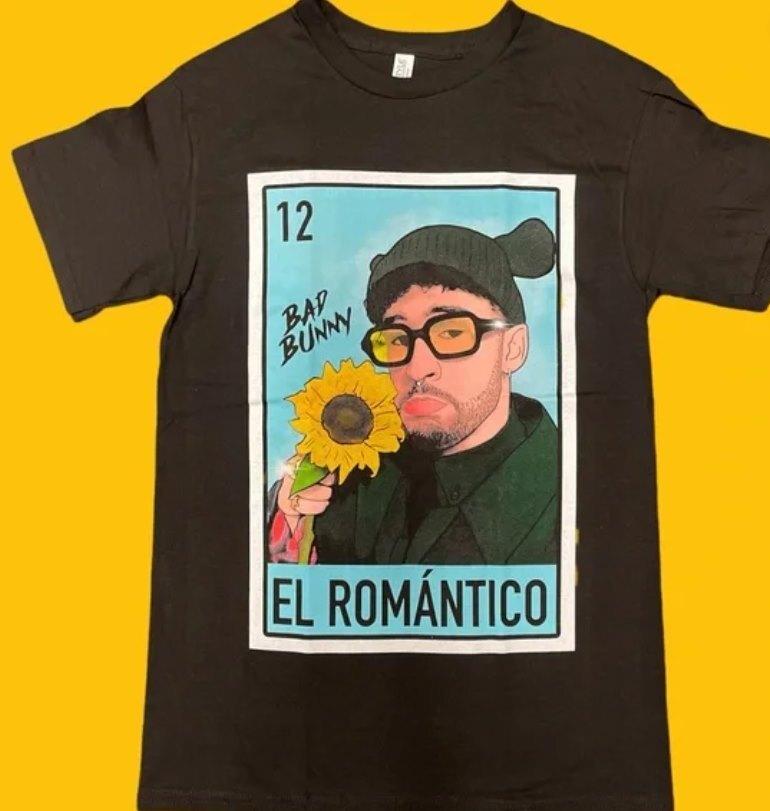 

Bad bunny graphic Tshirt ! M