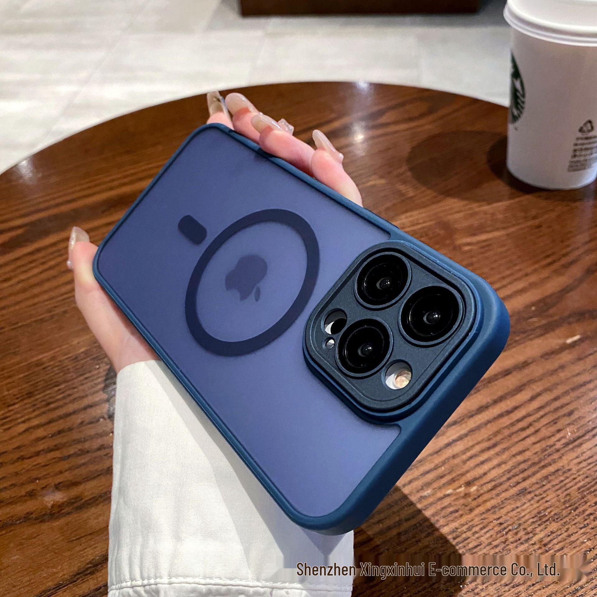 

Магнитный чехол Yadun для iPhone 17 с защитной пленкой для объектива, матовая защитная крышка для 13 Pro Max 17 Pro Max