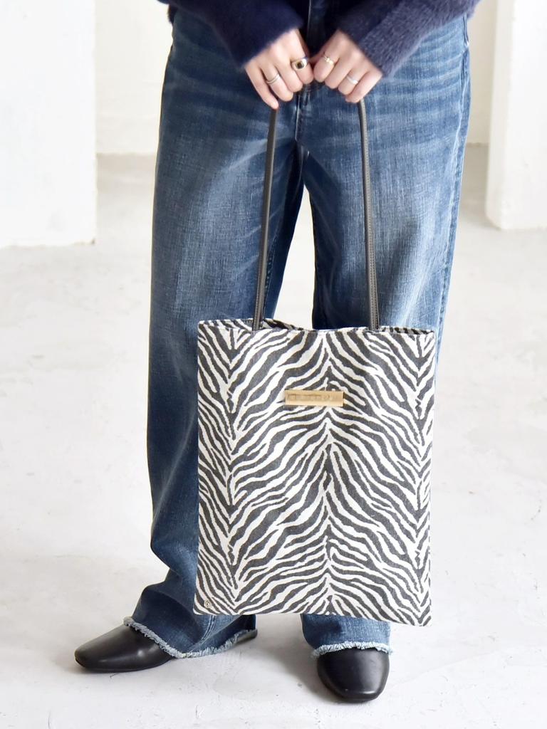 Caranciel Women's 2-Way Animal Tote Bag, 610020002, Charcoal Gray, One Size