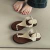 Versatile fashion toe cool slippers women's summer retro simple metal accessories outer wear pinch foot wedge heel Roman sandals
