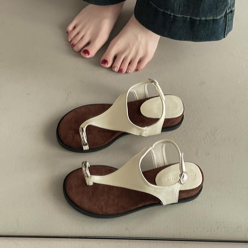 Versatile fashion toe cool slippers women's summer retro simple metal accessories outer wear pinch foot wedge heel Roman sandals