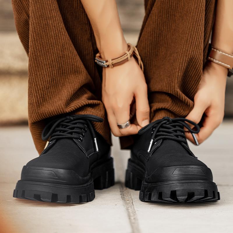 Męskie casualowe buty z okrągłym noskiem Modny miejski styl Rekreacja na świeżym powietrzu Biznesowe przyjęcie Biuro Młodzieżowe buty do chodzenia na grubej podeszwie