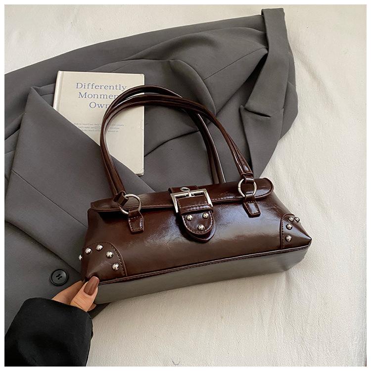 Personalized and Trendy Underarm Bag, Fashionable Shoulder Bag, Casual and High-quality Rivet Women's Bag, Tote Bag