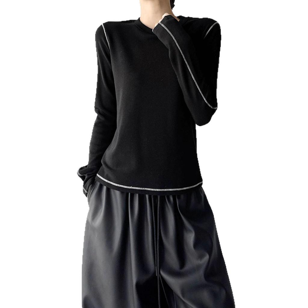 Elegant Korean-Style Slim Fit Brushed Outline Neck Layer