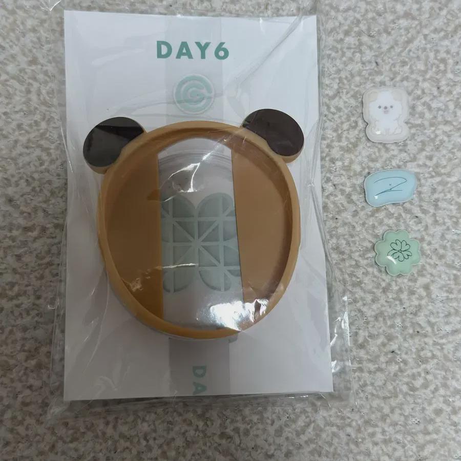 

Day6 Made Watch Ring Cover Money