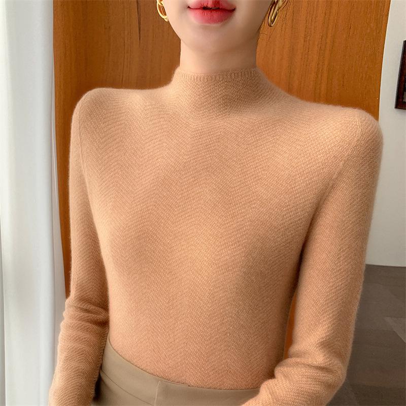 Soft Knit Seamless Women's Sweater, Skin-Friendly, Semi-High Neck, Perfect Base Layer for Autumn/Winter.