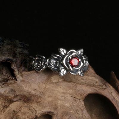 Retro Red Heart Rose Ring For Women Dark Gothic Vintage Open Ring Punk Rock Hiphop Accessories Designer Zircon Love Unisex Gift