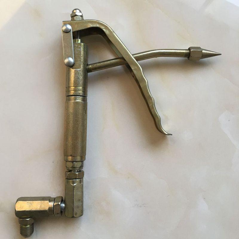 Pneumatic Universal Grease Gun Head with High-Pressure Straight Handle and Fine Thread
