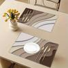 Moderne Abstrakte Wellen Platzset Set of 2 Beige Braun Tischsets Waschbar Küche Esstisch Dekor Leinen Untersetzer