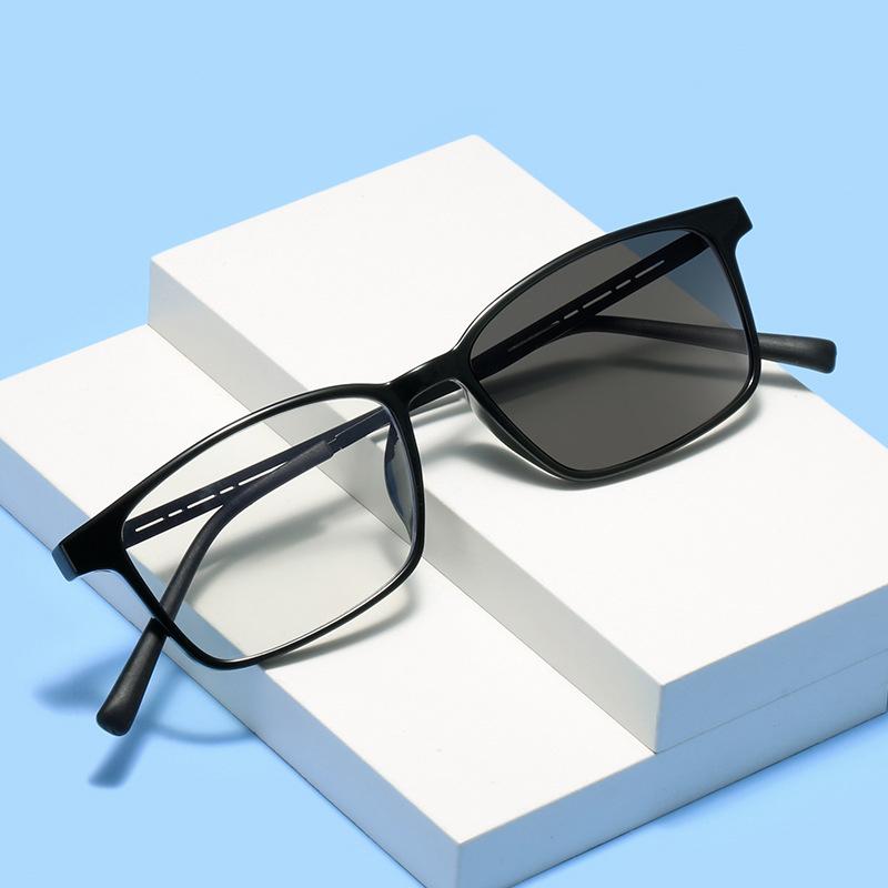 Blue Light Blocking Discoloration Glasses Men Women Ultralight TR90 Alloy Optical Frame Eyeglasses Square Computer Eyewear