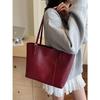Premium bag women's 2025 new popular fashion versatile retro shoulder bag large capacity commuter tote bag