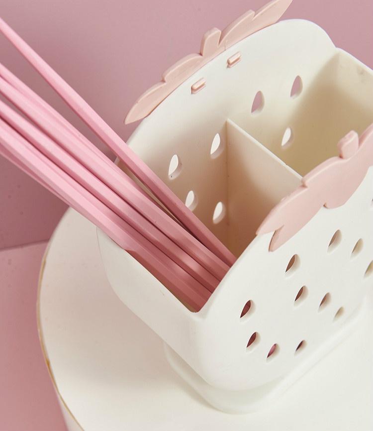 Household Plastic Chopstick Cage Drain Hanging Kitchen Chopstick Cage Cage Chopstick Holder Plastic Chopstick Holder Strawberry Chopstick Holder