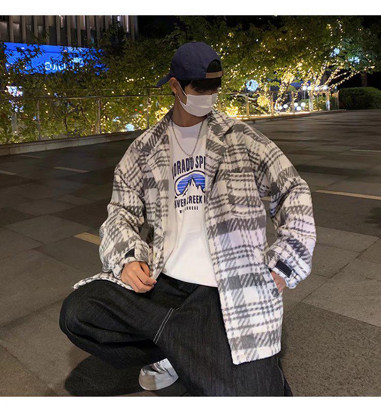 Men's Plaid Woolen Trench Coat: Autumn/Winter Japanese Retro Hong Kong Style, Loose Casual Jacket.
