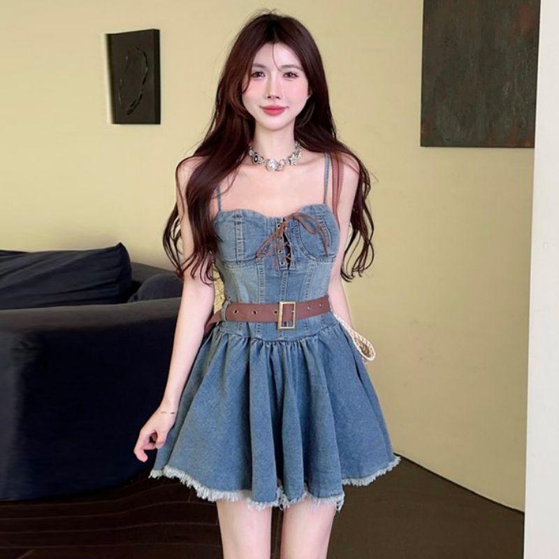Stylish Plus-Size Strapless Denim Dress: Age-Reducing, Waist-Cinching Suspender Short Skirt for Summer