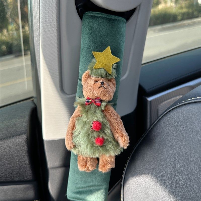 

Christmas Tree Bear Car Seatbelt Shoulder Pad Plush Red Doll Car Protective Cover Decoration Handmade Toy Rabbit Bear - Seatbelt Shoulder Pad (Single)