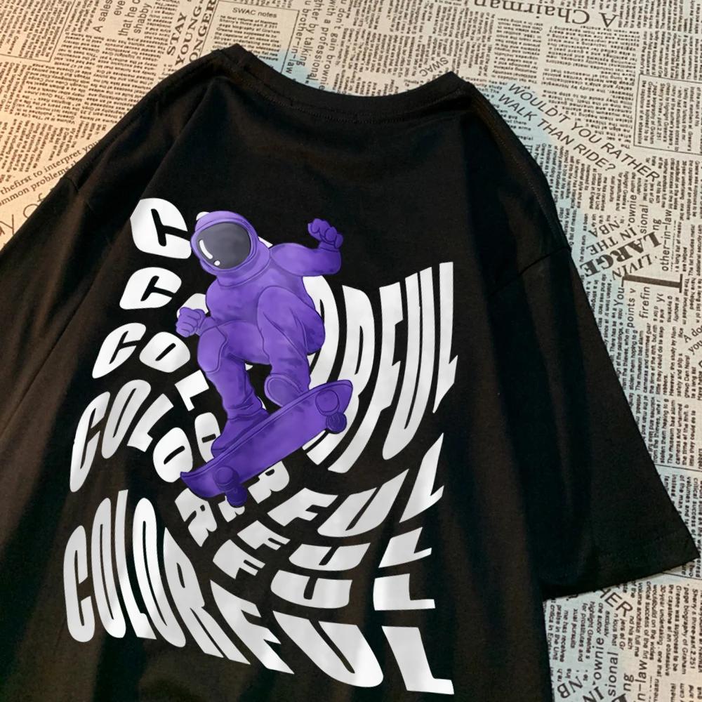 Colorful Astronaut Space Skateboard Clothes Man Crewneck Oversize T Shirt Pattern Cotton Streetsweat Fashion Loose Tshirt Women