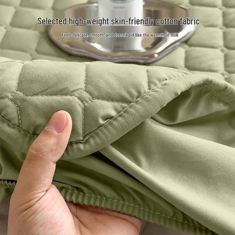 Düz Renk Kapitone Fitted Çarşaf: Toz Geçirmez, Leke Tutmaz, Yıkanabilir Yatak Koruyucu