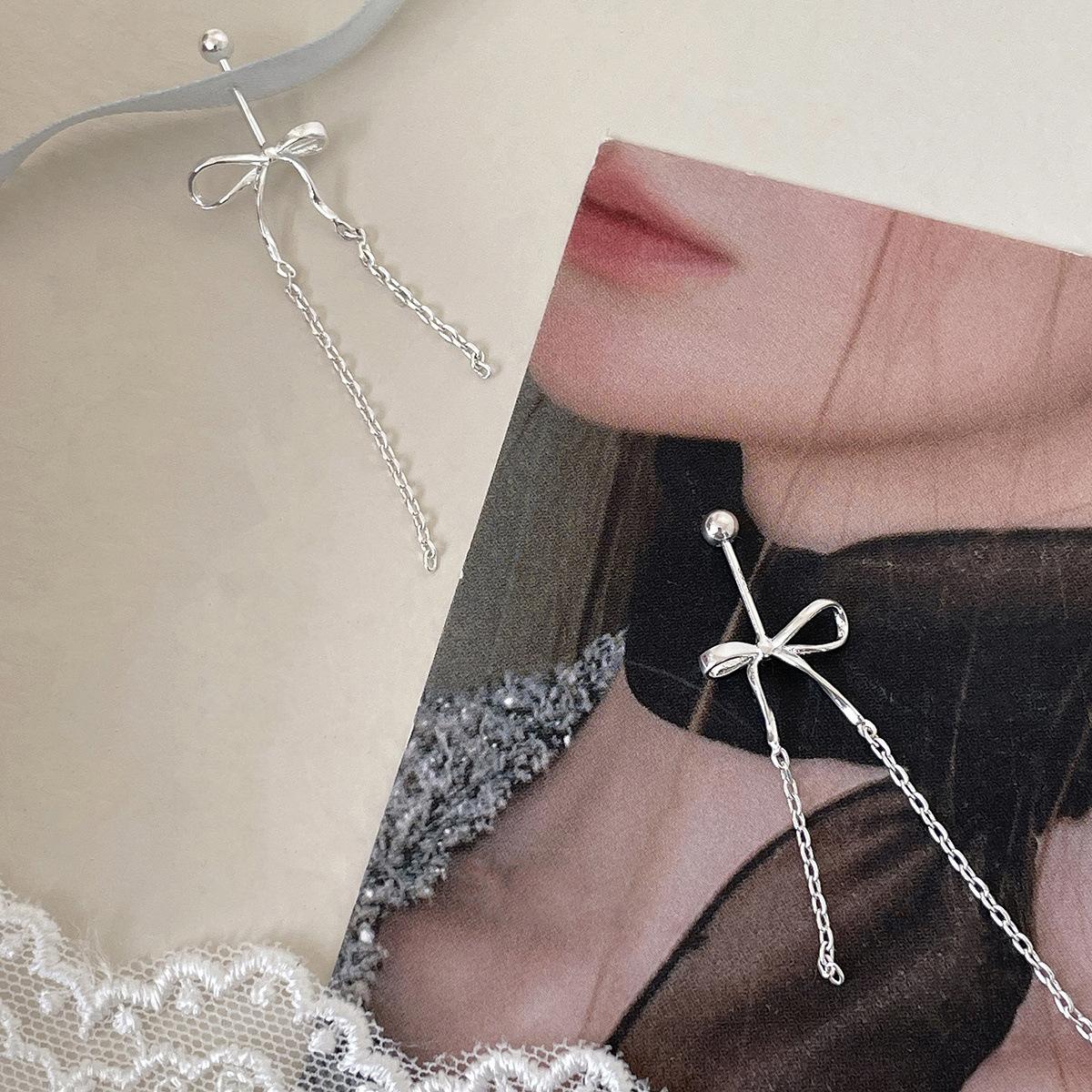 

Light luxury versatile small fragrant style bow stud earrings women s fashion temperament fringed silver needle earrings exquisite new earrings 925 silver needle