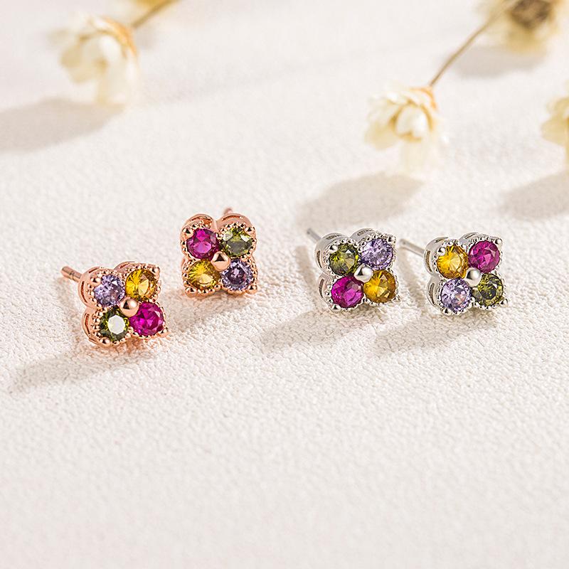 Women Elegant Multicolore Crystal Ear Stud Earrings