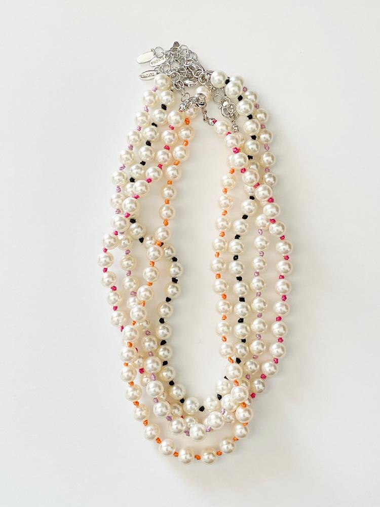 Elyona Colour Pearls Colored Pearl Necklace (Black)