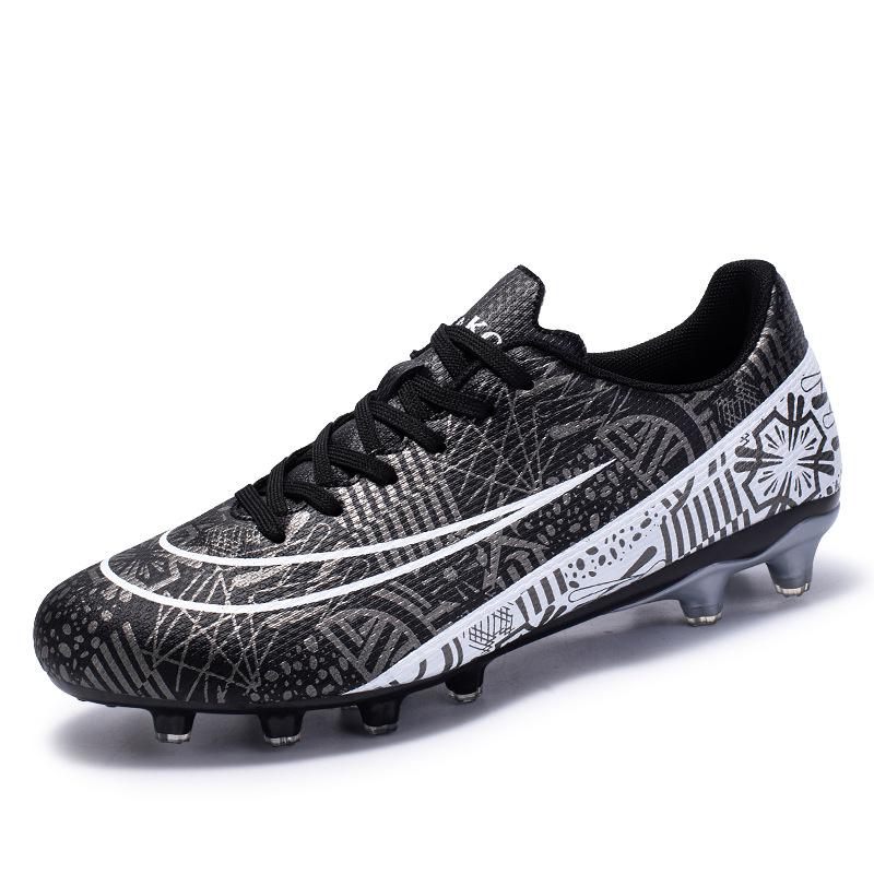 Popular Football Shoes Low-Top Long Nails Broken Nails, Young Students Professional Training Shoes, Special Football Shoes