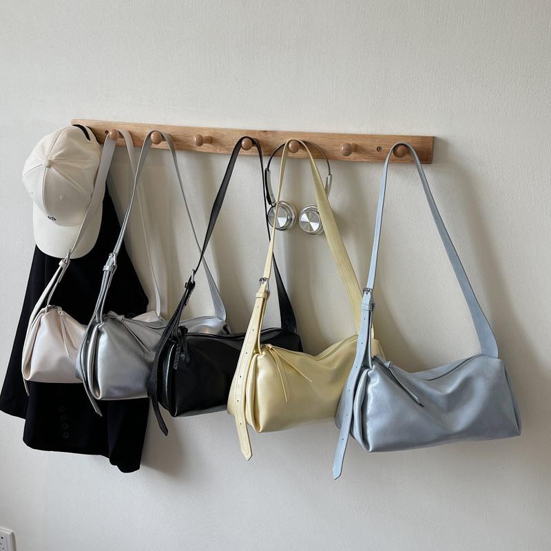 Color Solid Simple Large Capacity Women Casual Shoulder Bag For Daily Use