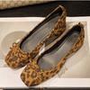 Fashion New Design Fashionable Square Heels Bowknot Comfortable Versatile Wear-resistant Leopard Print Shoes Low Heels Pumps Zapatos