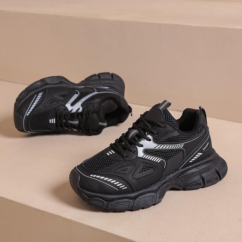 

Niche black dad shoes women s ins tide 2025 autumn new thick-soled heightening versatile casual sports shoes 35