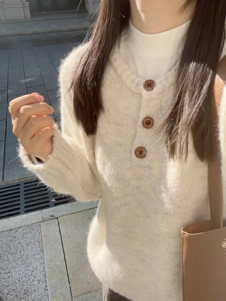Macaron Thickened Sweater Women's Retro Autumn and Winter Lazy Wind Henry Neck Pullover Button Long Sleeve Knitted Top