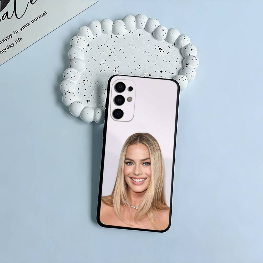 M-R-Margot -Robbie Phone Case For Samsung S25,S24,S21,S22,S23,S30,Ultra,S20,Plus,Fe,Lite,Black Soft Silicone