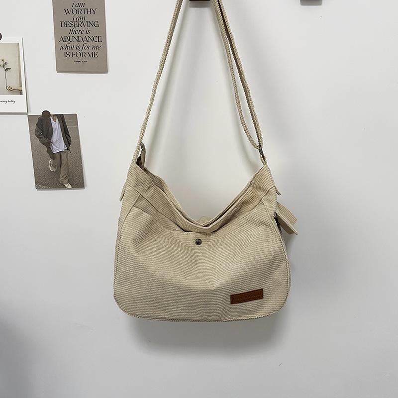 

2025 summer new velvet cloth bag large-capacity tote bag fashionable and simple shoulder bag casual commuter messenger bag women білий