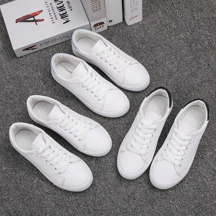 2024 Autumn Woman Shoes Fashion New Woman PU Leather Shoes Ladies Breathable Cute Heart Flats Casual Shoes White Sneakers 788