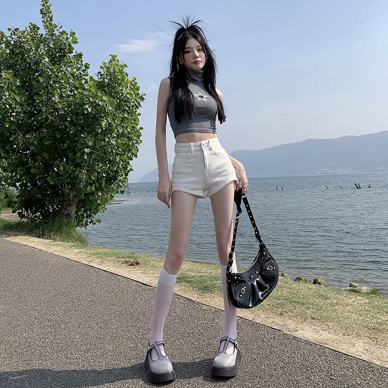 White Denim Shorts Women's Summer New Wear High Waist and Thin Tight Spice Girl Word Super Short Hot Pants