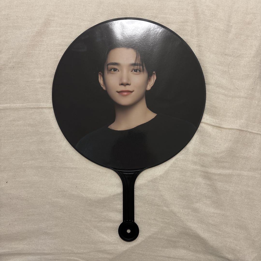 

[USED] SEVENTEEN Follow Again Joshua Fan