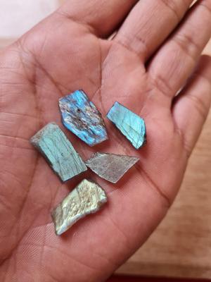Medium Size Cut Labradorite Slab Gemstone Lot, Healing Fire Gemstone Lot, Mix Size Labradorite Stone.