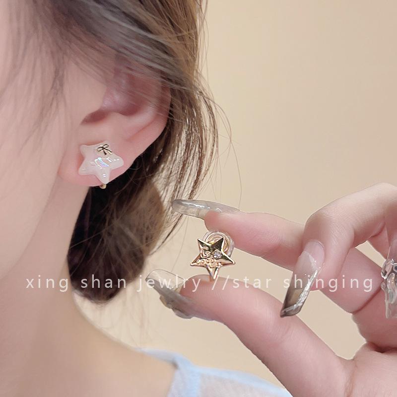Lychee Jelly Powder Mosquito Coil Ear Clips: Elegant Chinese Style Moisturizing Earrings for Women
