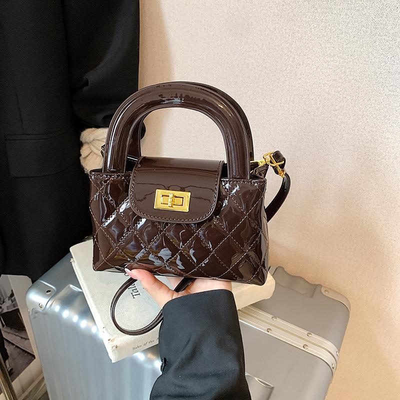 Niche diamond chain bag women's 2025 new summer fashion handbag, high-end small fragrant women's bag