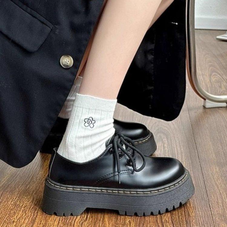 Platformy buty muffinkowe styl retro brytyjski małe skórzane buty francuskie buty jednoczęściowe nowe Mori jk